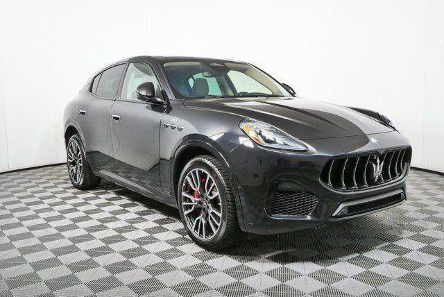 Used 2023 Maserati Grecale Modena AWD/4WD image 36