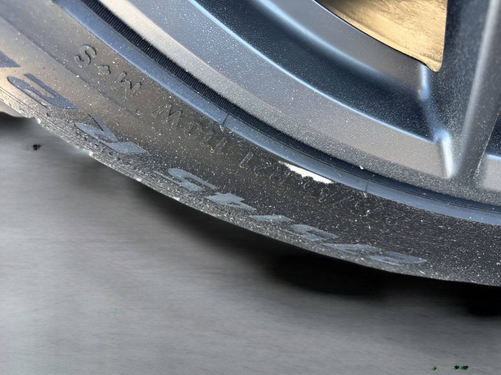 Used 2025 Ford Explorer ST w/ Sun And Sound Package AWD/4WD image 37