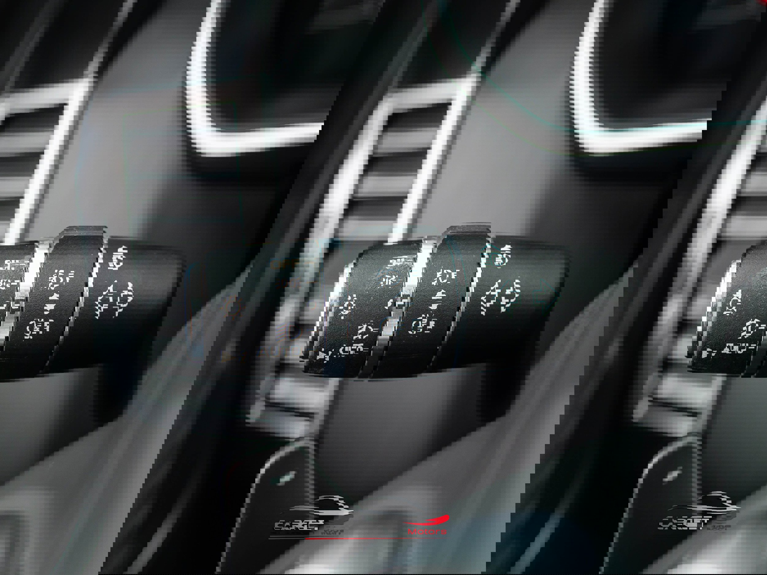 Used 2020 Land Rover Range Rover Long Wheelbase HSE image 27