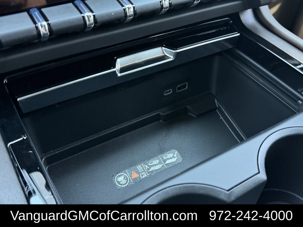 New 2026 GMC Yukon Denali Ultimate AWD/4WD image 18