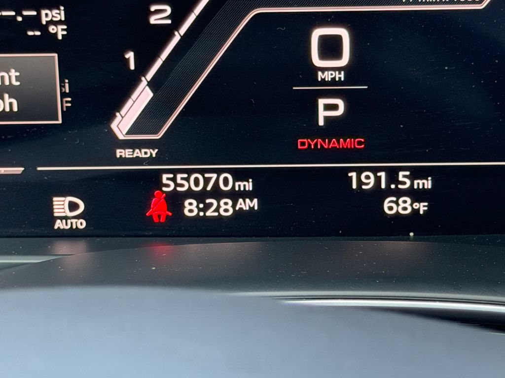 Used 2022 Audi RS Q8 AWD/4WD image 28