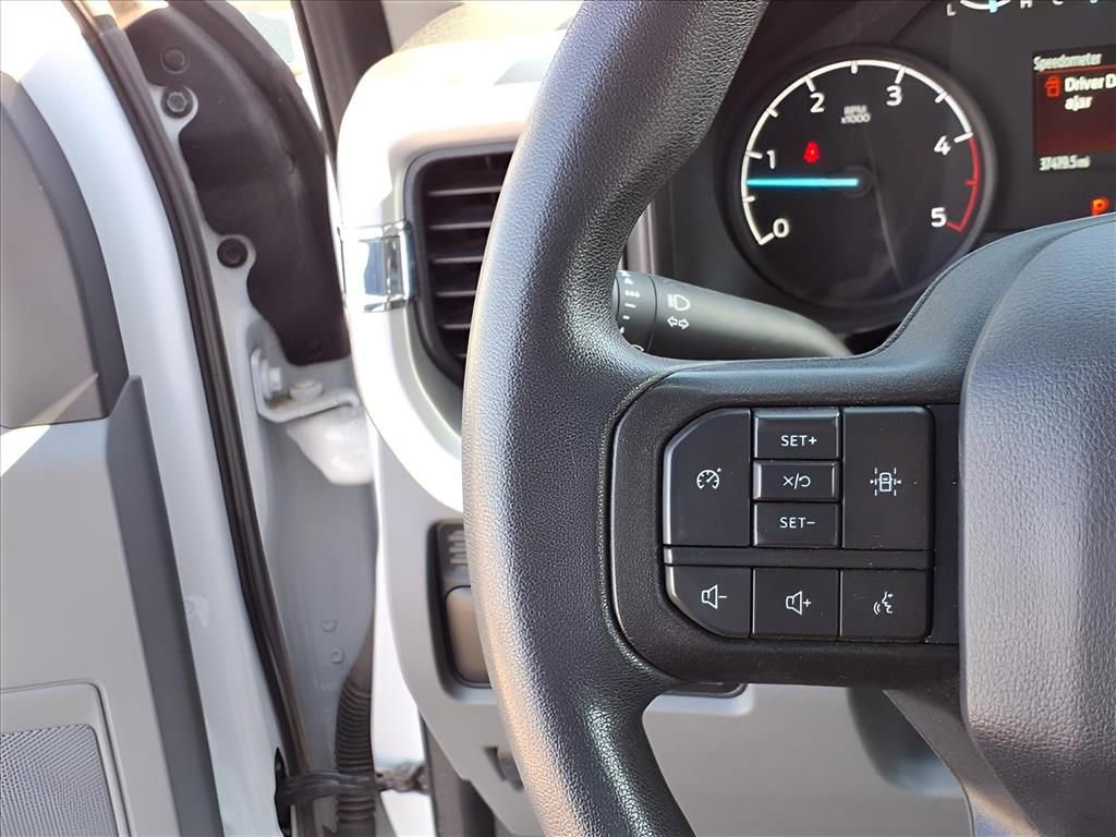 Used 2023 Ford F550 4x4 Regular Cab Super Duty image 12