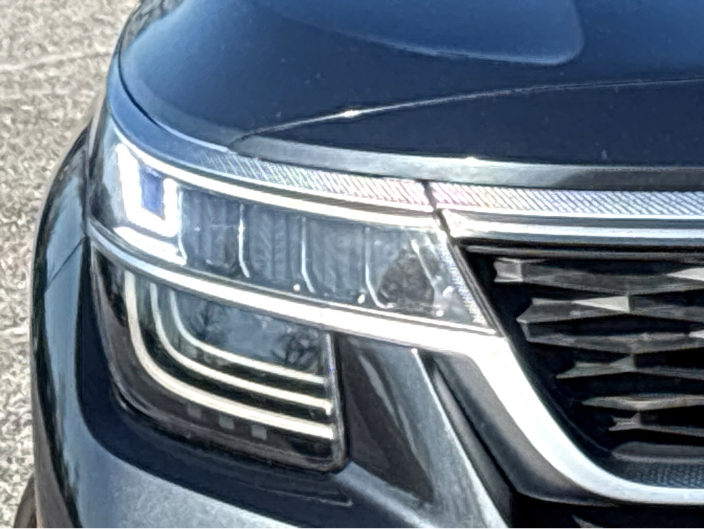 Used 2021 Kia Seltos SX w/ SX Sunroof Package image 16