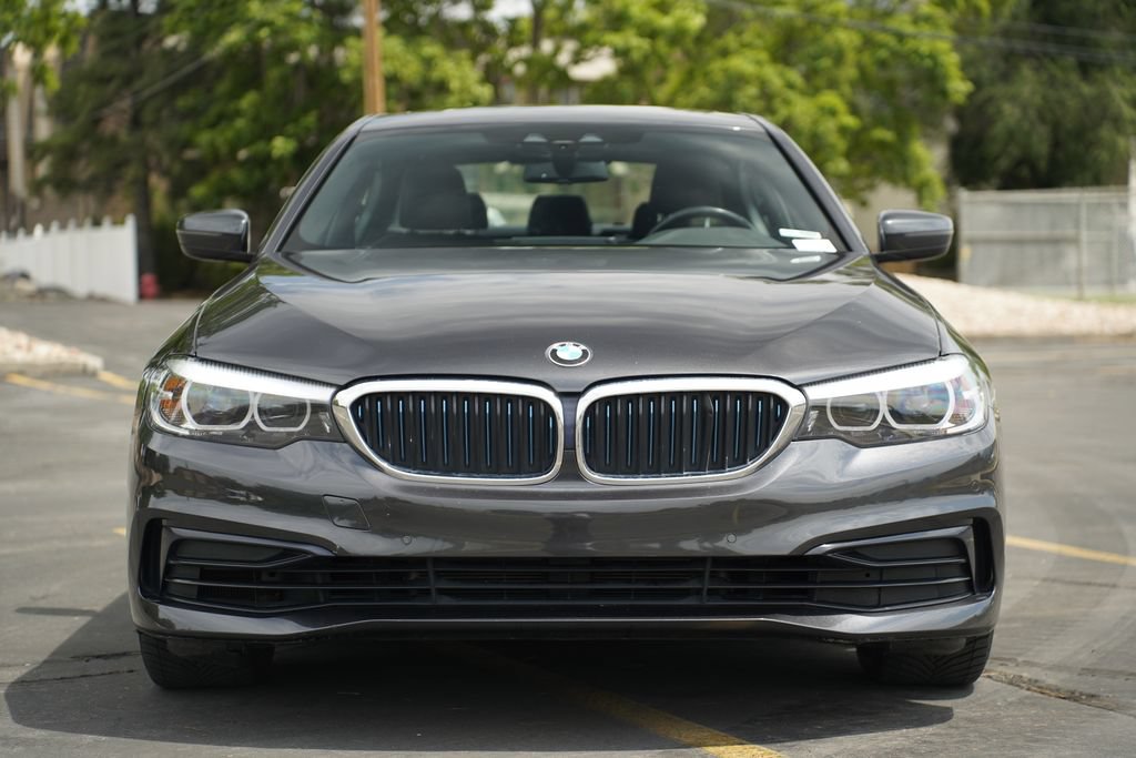 Used 2019 BMW 530e xDrive w/ Convenience Package AWD/4WD image 8