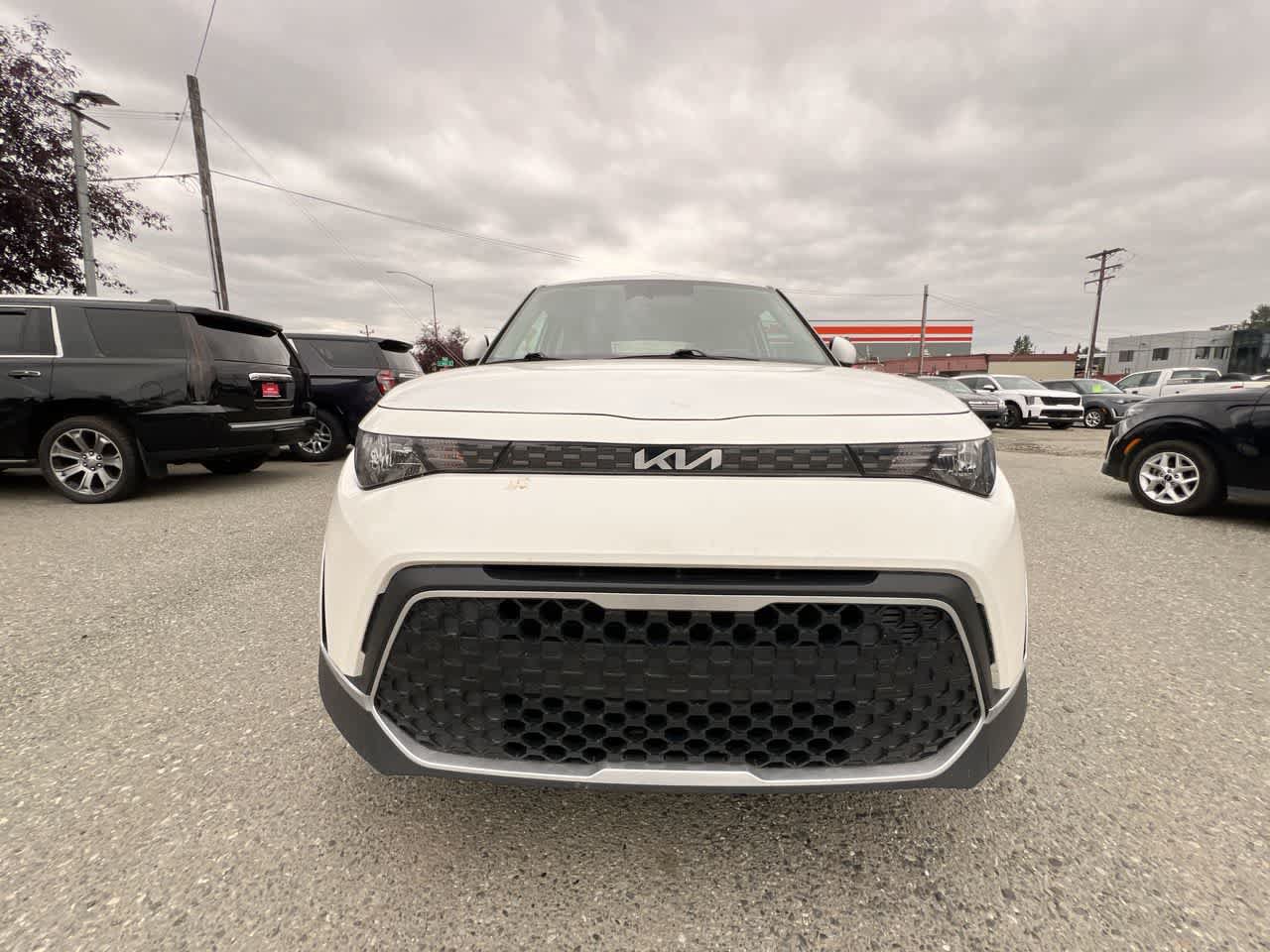 Used 2024 Kia Soul LX w/ Option Group 015 FWD image 29