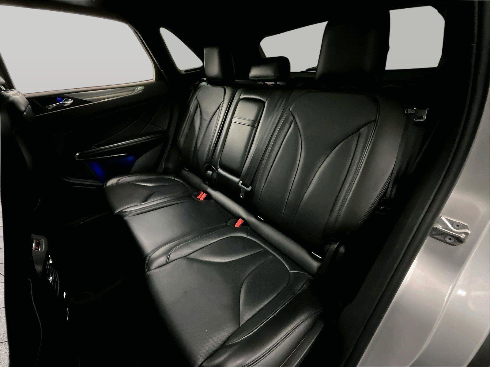 Used 2017 Lincoln MKC Reserve image 25