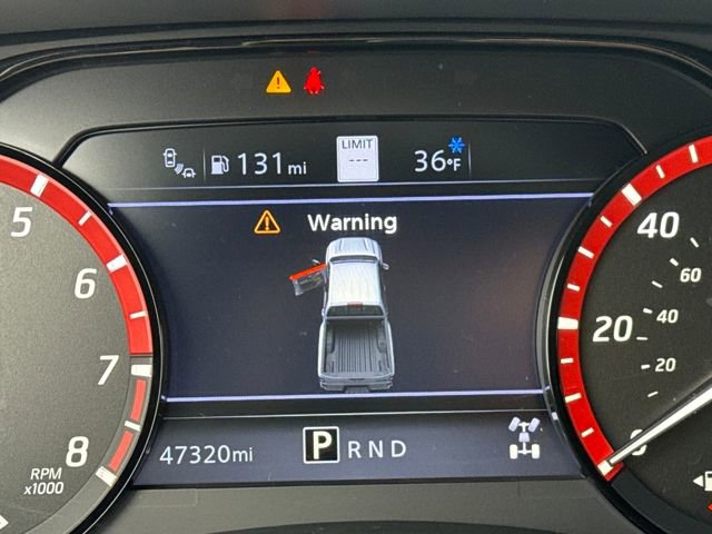 Used 2023 Nissan Frontier PRO-4X w/ Pro-4X Premium Package image 16