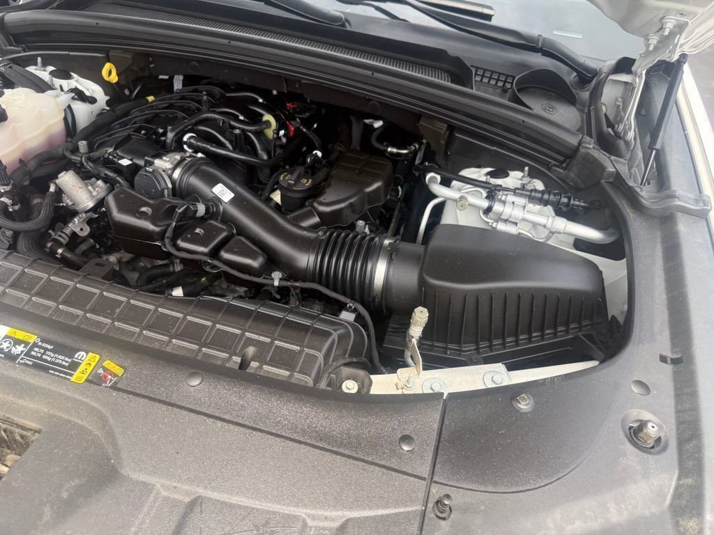 Used 2023 Jeep Grand Cherokee L Limited AWD/4WD image 65
