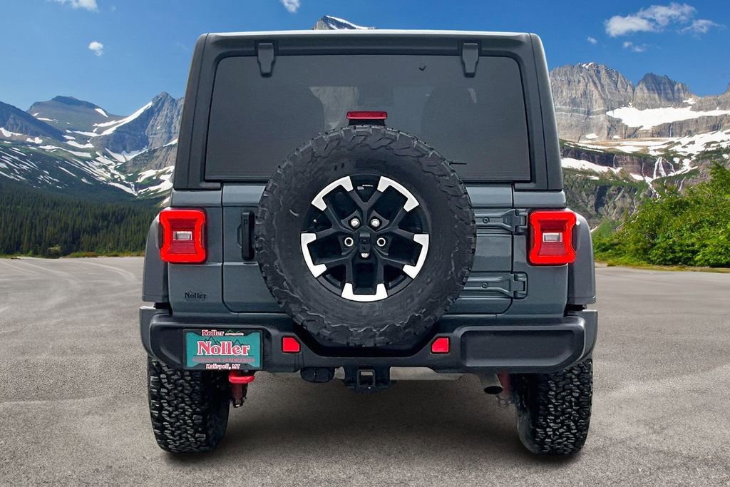 Used 2025 Jeep Wrangler Unlimited Rubicon AWD/4WD image 4