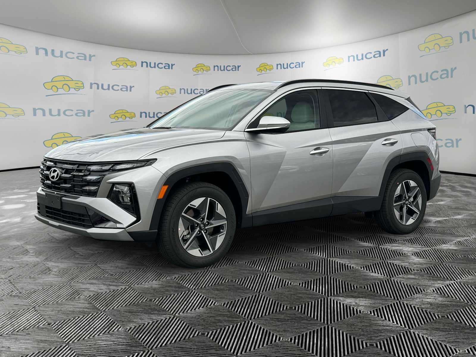 Certified 2025 Hyundai Tucson SEL image 2