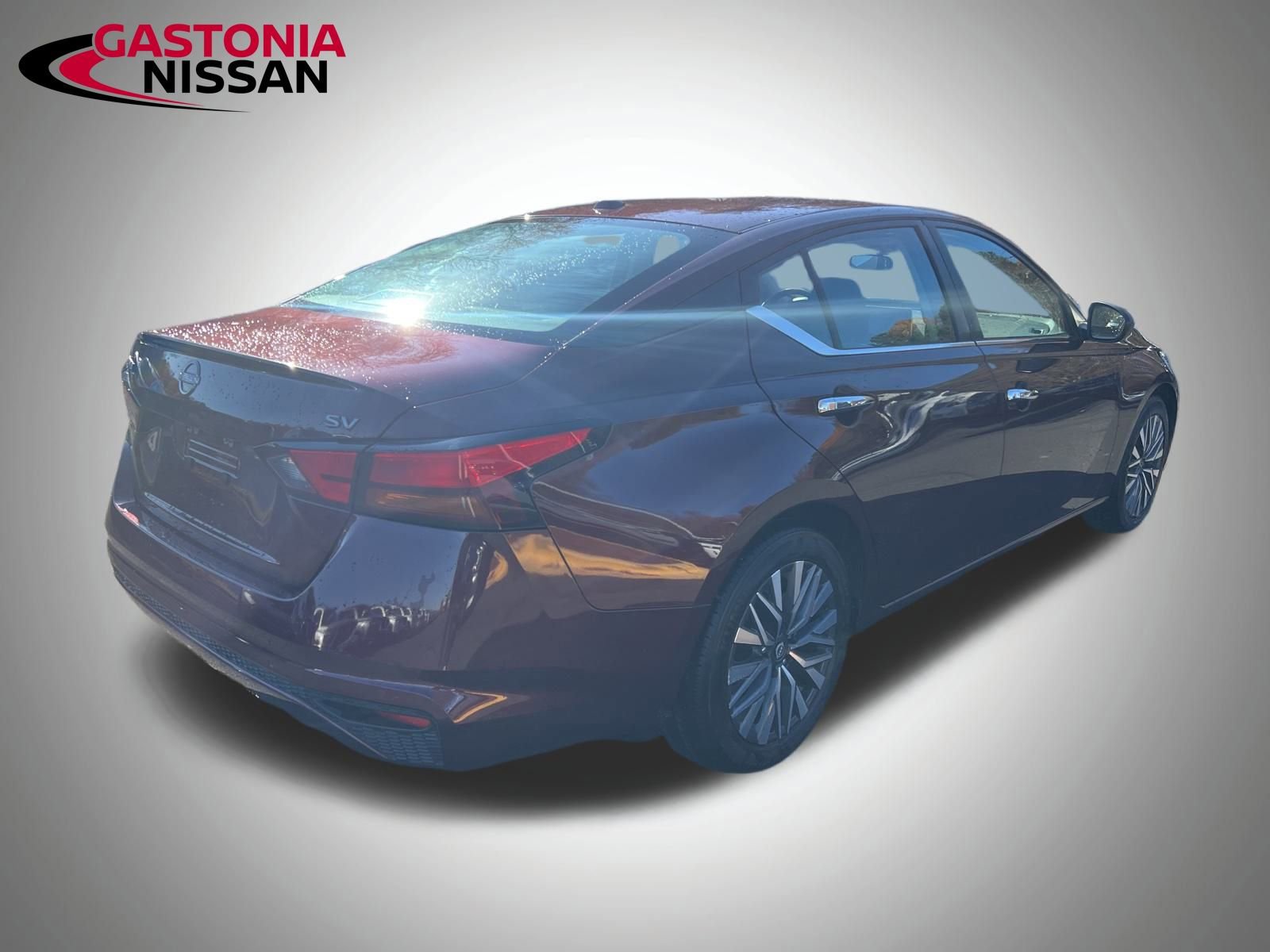 Used 2024 Nissan Altima 2.5 SV image 18