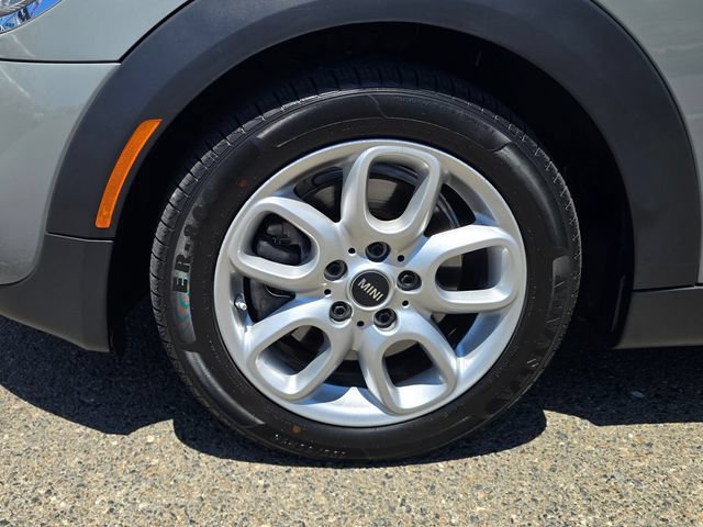Used 2019 MINI Cooper S w/ Signature Upholstery Package FWD image 27