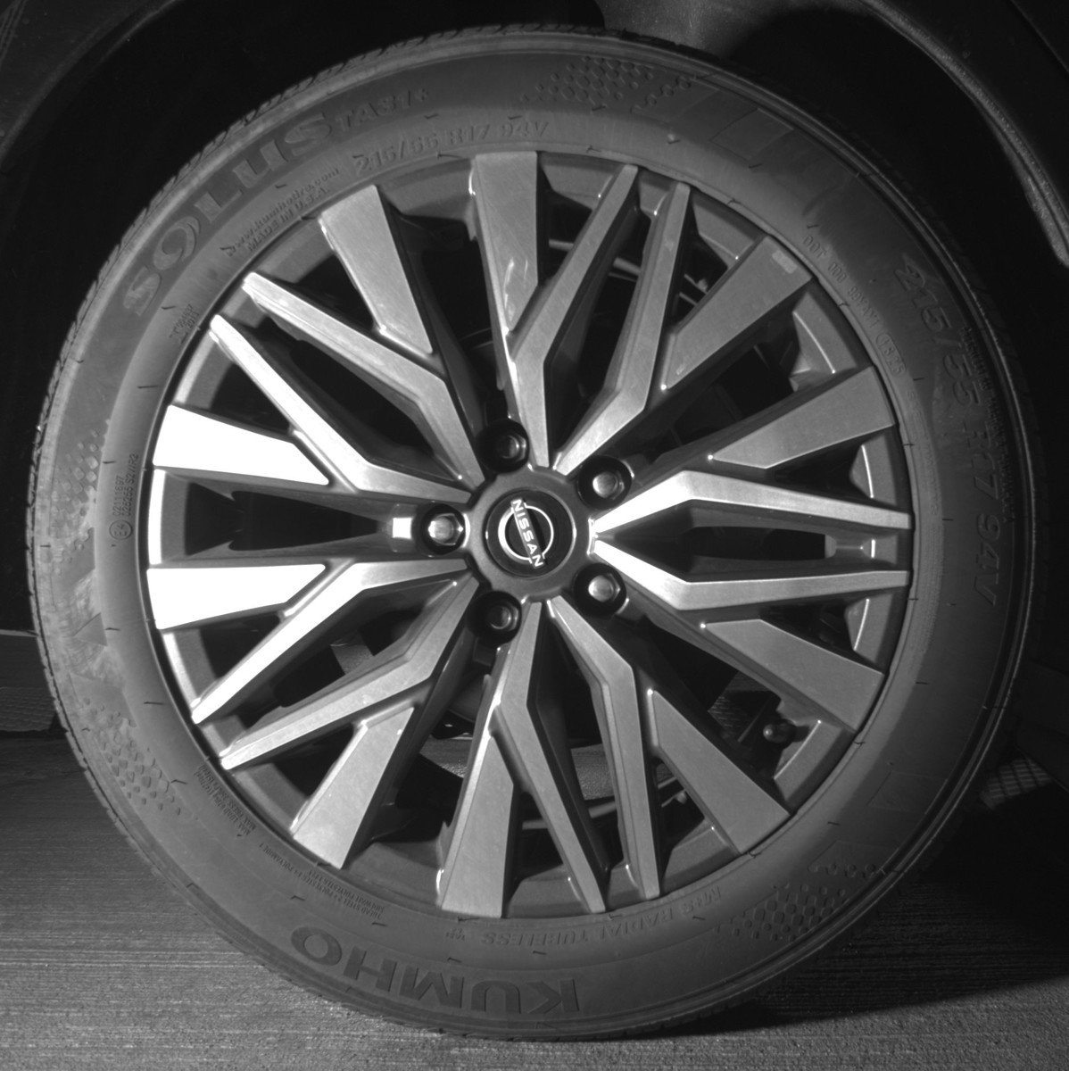 Used 2025 Nissan Altima 2.5 SV image 15