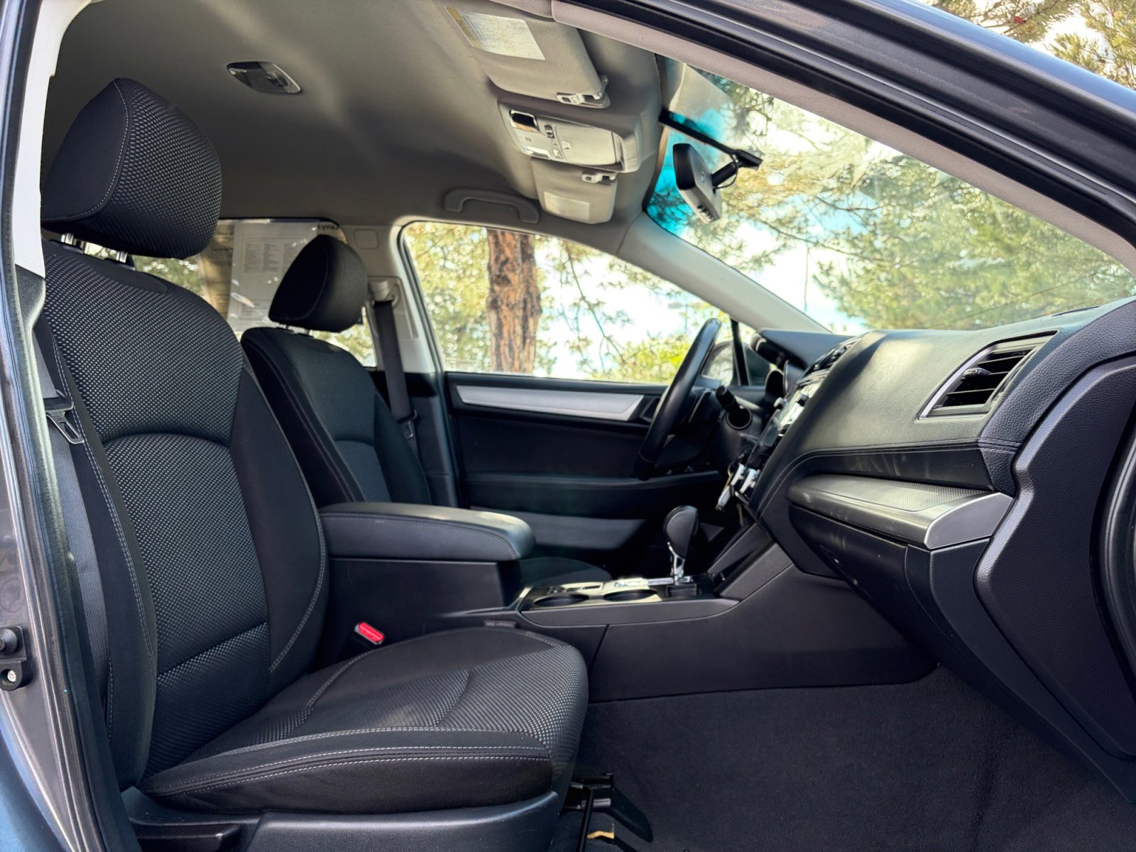 Used 2018 Subaru Outback 2.5i Premium AWD/4WD image 27