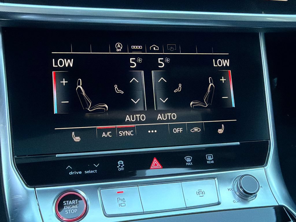 Used 2021 Audi S6 Premium Plus w/ S Sport Package AWD/4WD image 28