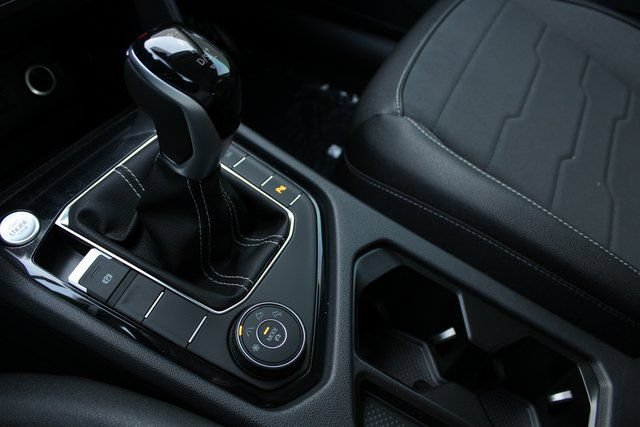 New 2026 Volkswagen Taos SE AWD/4WD image 7
