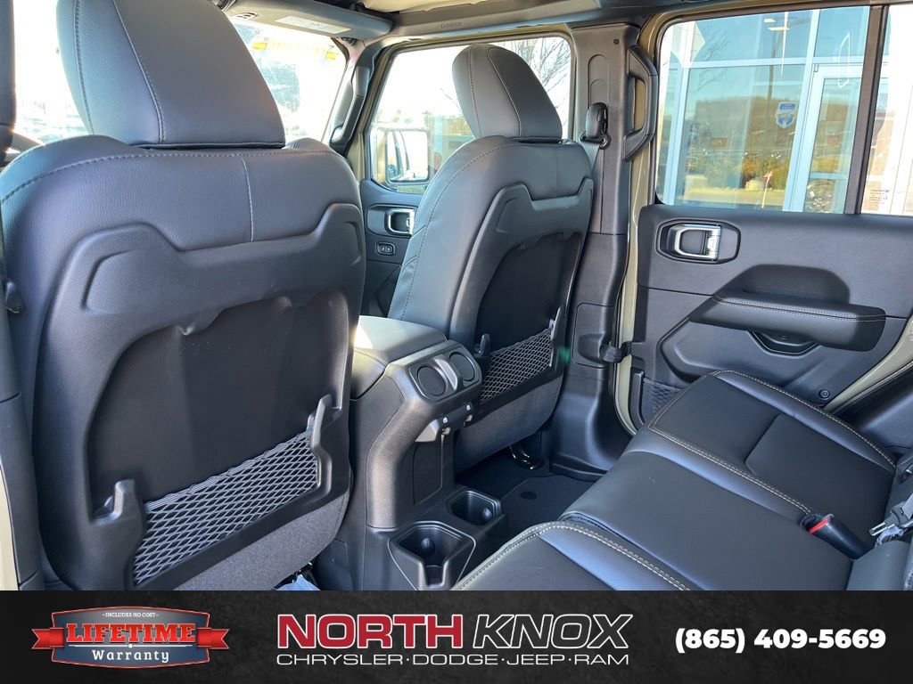 New 2026 Jeep Gladiator Sport image 16