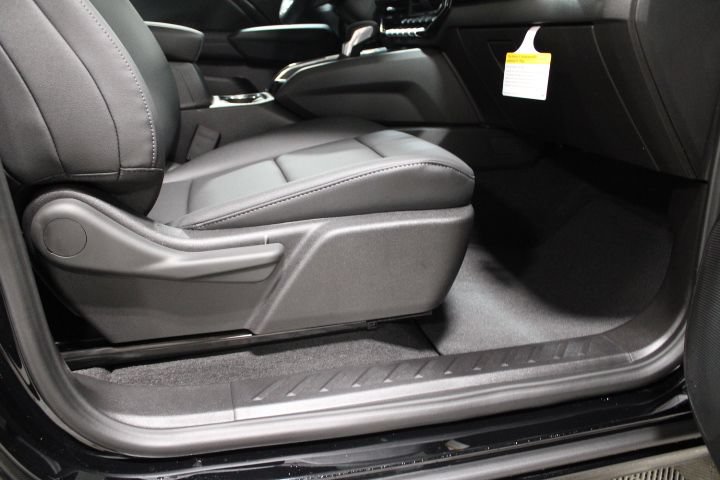 New 2026 GMC Canyon Elevation w/ Convenience Package AWD/4WD image 27