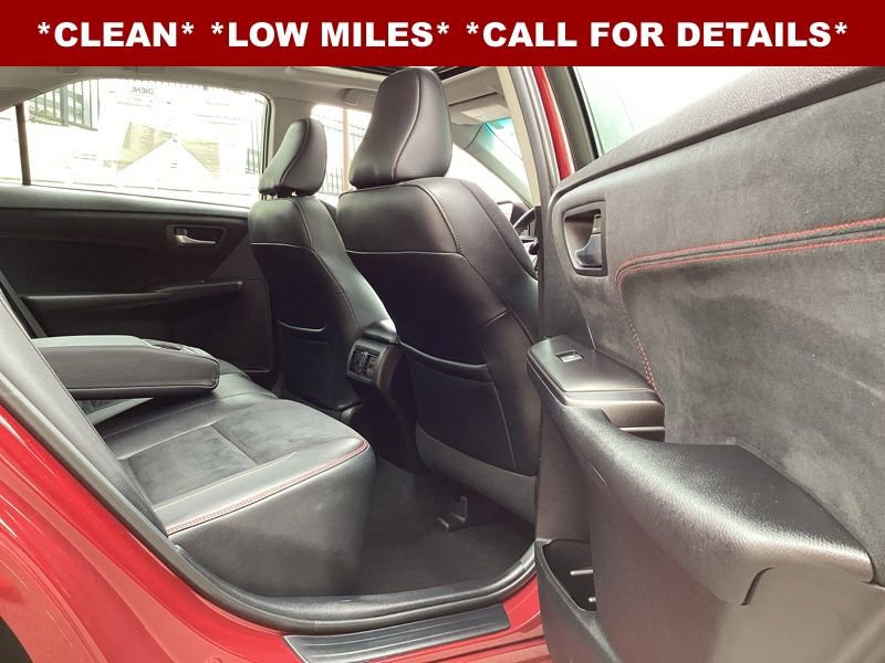 Used 2015 Toyota Camry XSE w/ Moonroof Package FWD image 14