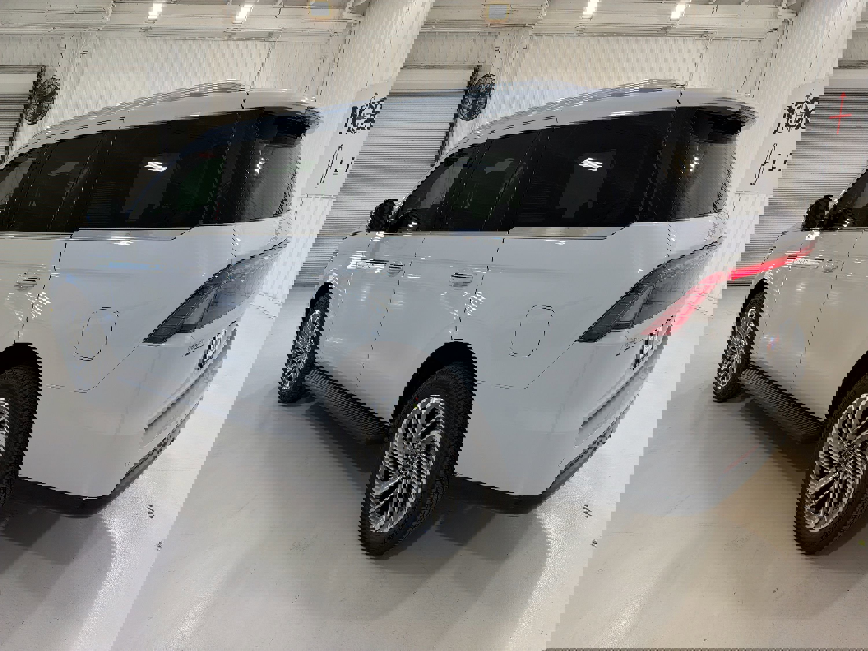 New 2026 Lincoln Navigator Premiere image 26