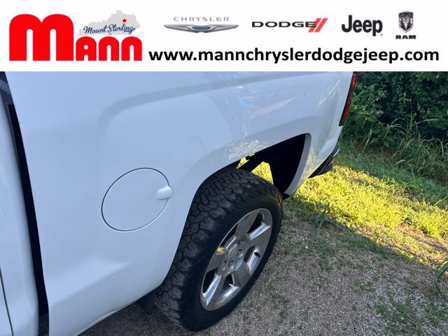 Used 2017 Chevrolet Silverado 1500 LT w/ All Star Edition AWD/4WD image 25