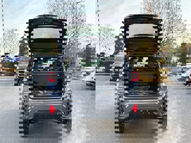 Used 2025 Subaru Crosstrek 2.5i Limited w/ Popular Package #3A image 15