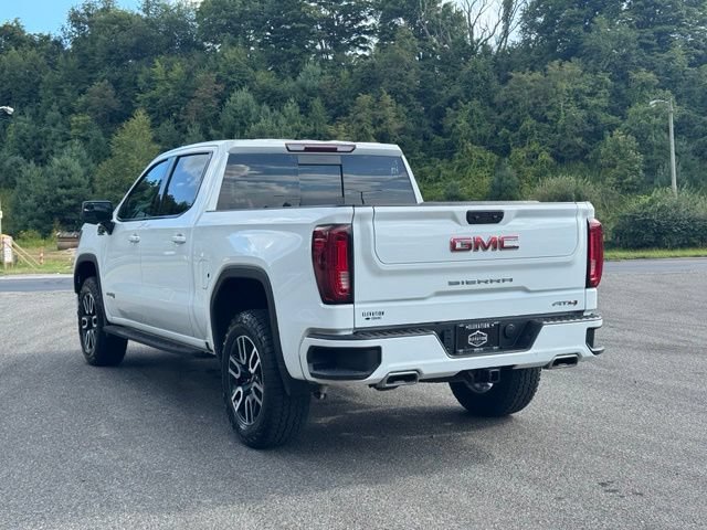 Used 2022 GMC Sierra 1500 AT4 w/ AT4 Preferred Package AWD/4WD image 5