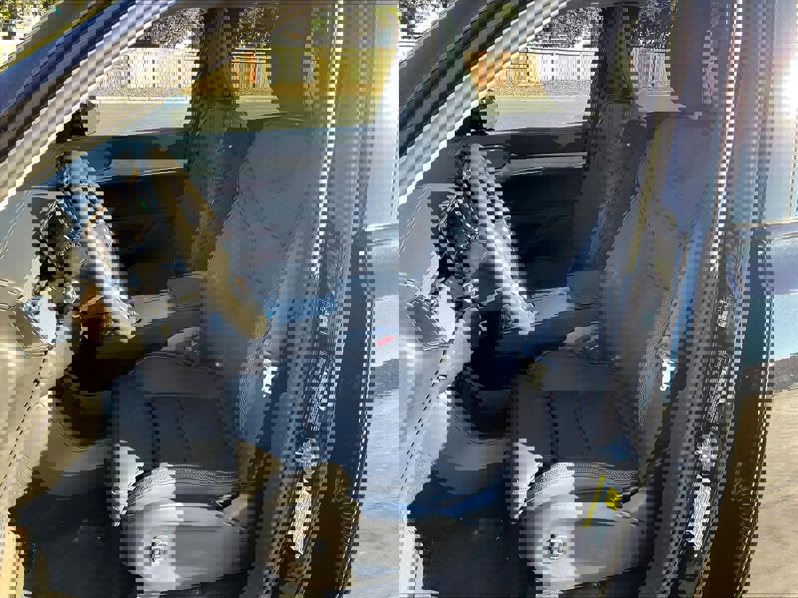 New 2025 Volvo EX90 Plus w/ Protection Package Premier image 11