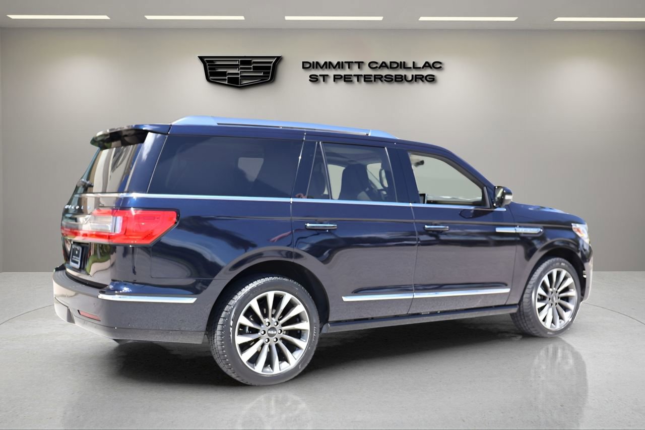 Used 2021 Lincoln Navigator Reserve w/ Luxury Package image 5