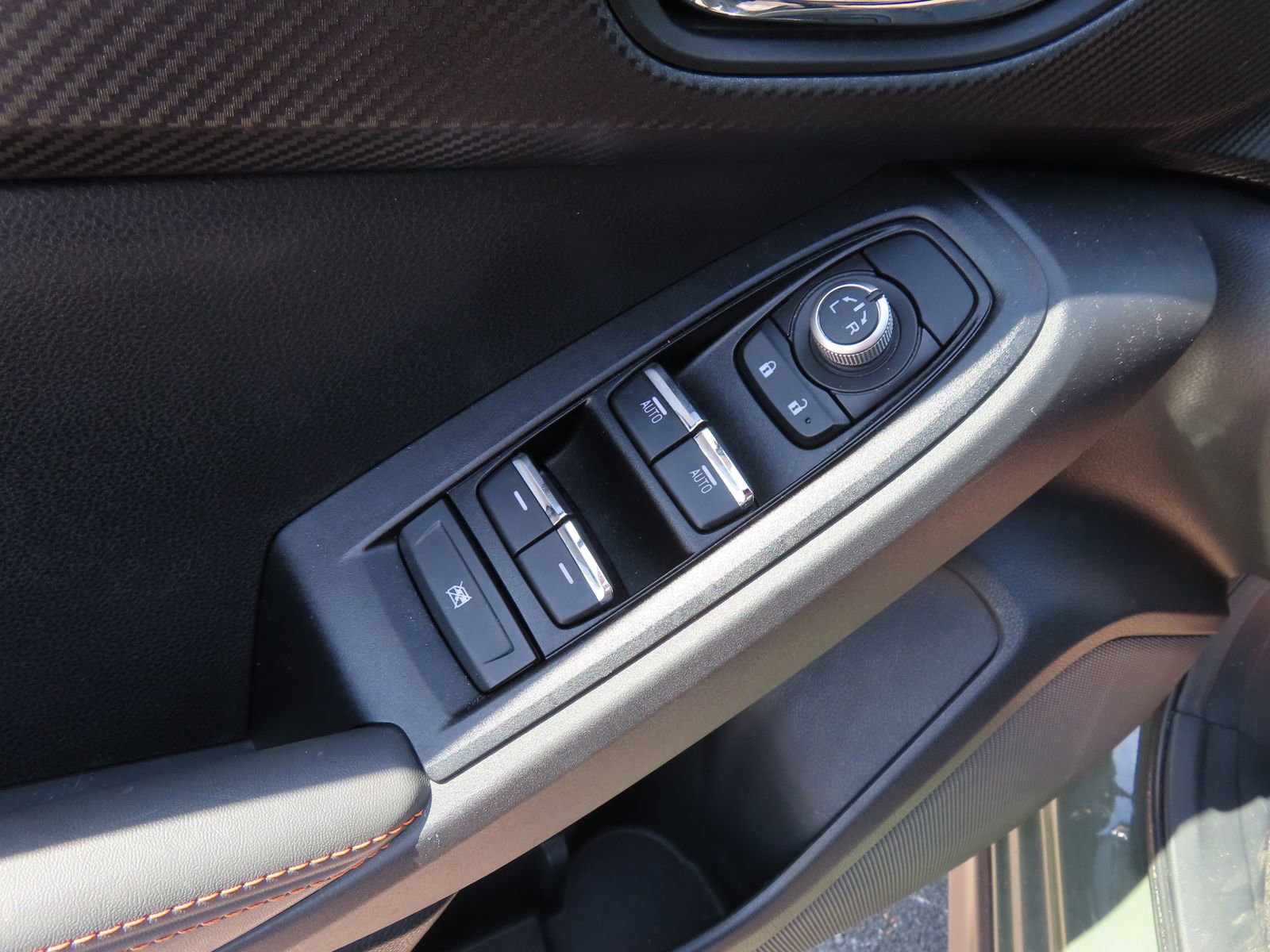 Used 2024 Subaru Crosstrek 2.5i Limited image 13