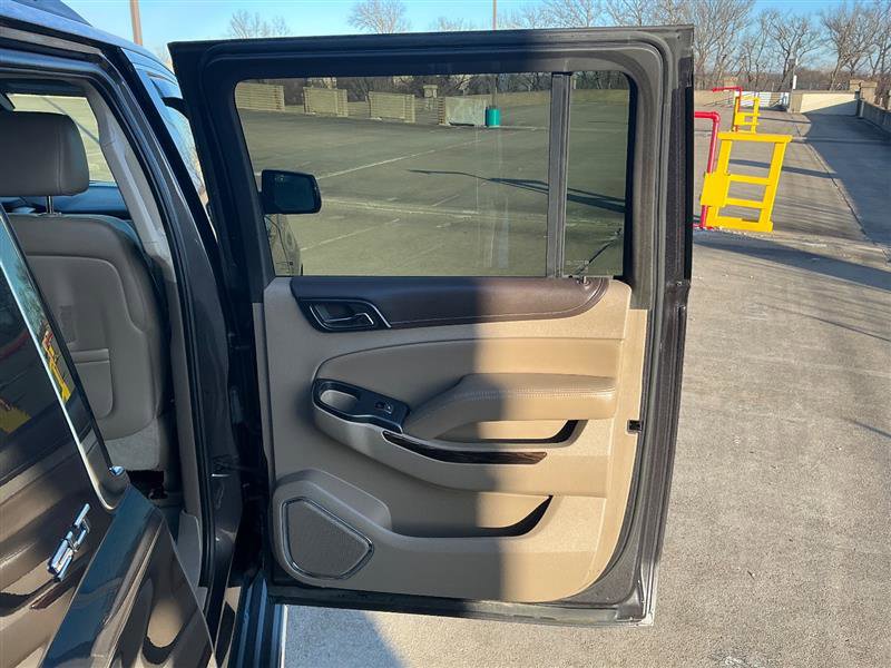 Used 2016 GMC Yukon XL SLT w/ Open Road Package image 40