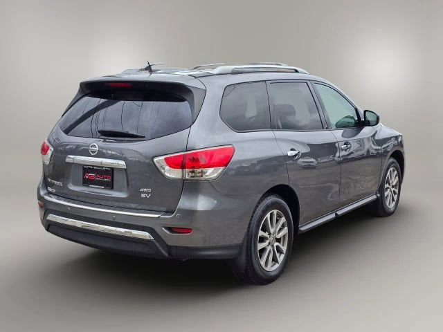 Used 2016 Nissan Pathfinder SV AWD/4WD image 5
