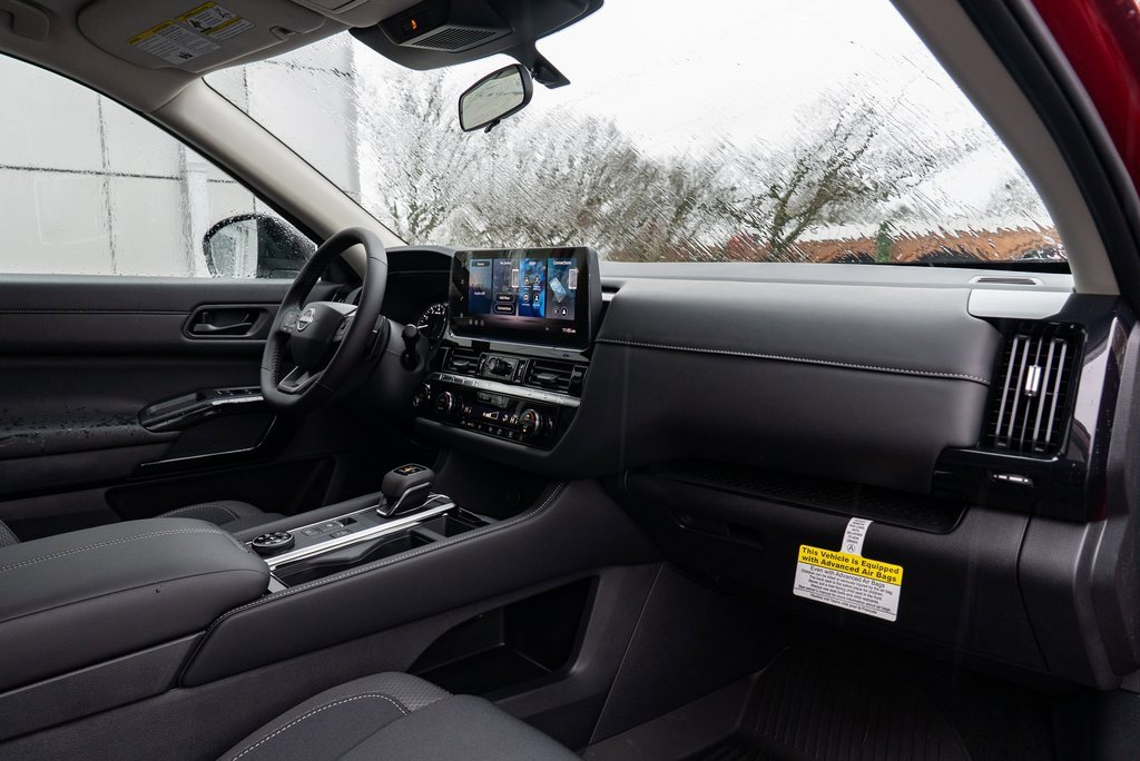 New 2026 Nissan Pathfinder SV image 28