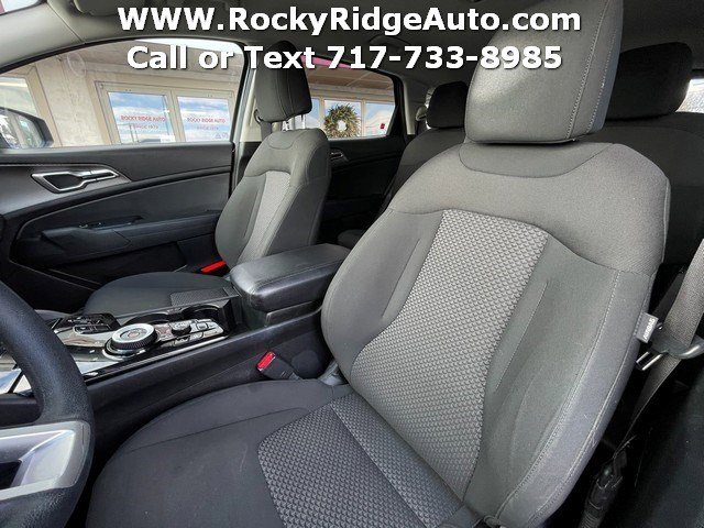 Used 2023 Kia Sportage LX AWD/4WD image 19