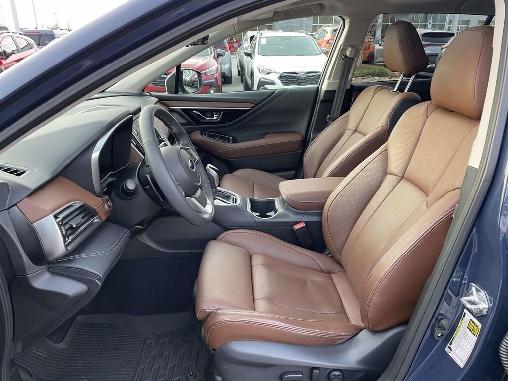 Used 2025 Subaru Outback Touring XT image 8