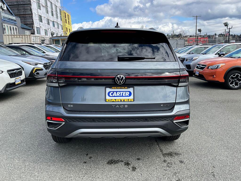 New 2026 Volkswagen Taos SE AWD/4WD image 8