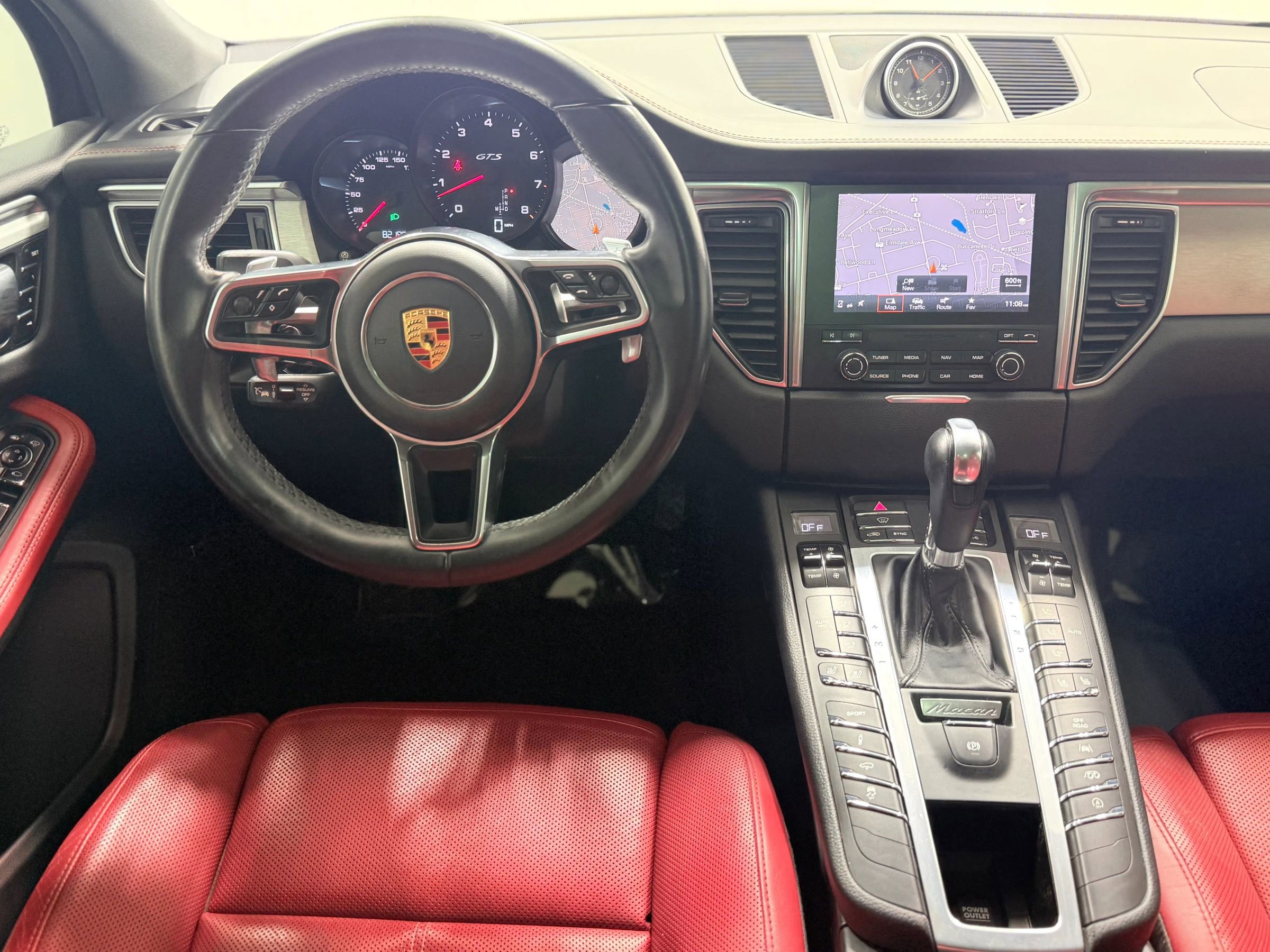 Used 2018 Porsche Macan GTS image 22