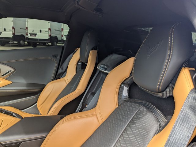 Used 2025 Chevrolet Corvette Stingray Preferred Cpe w/ Z51 Performance Package RWD image 17