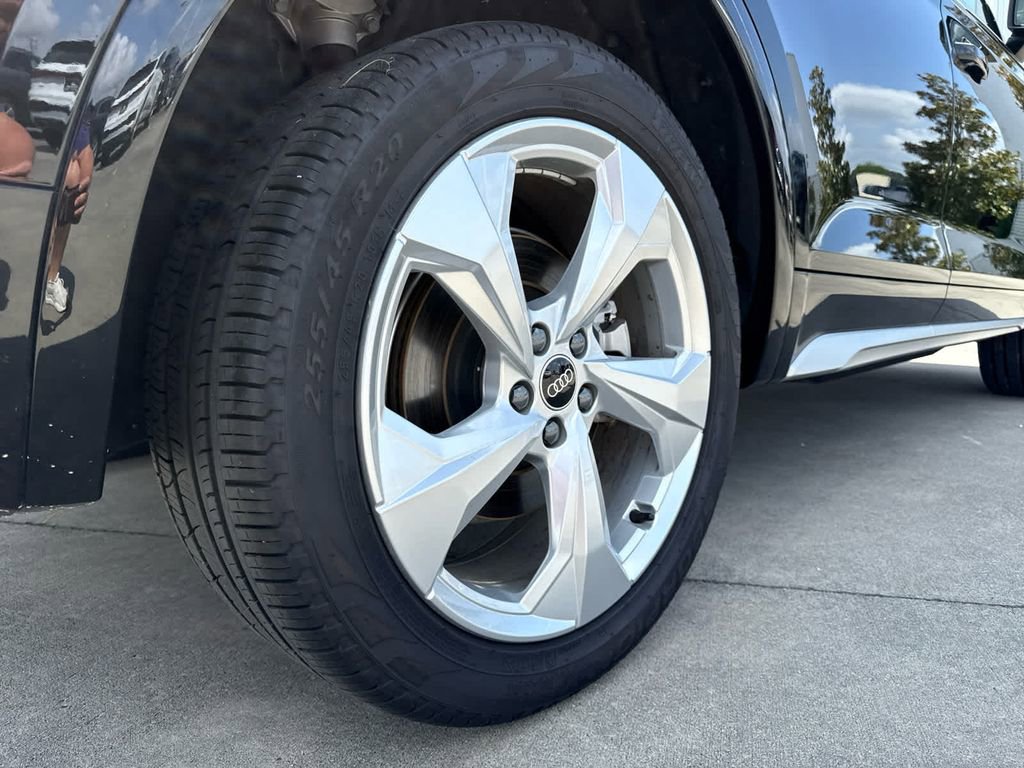 Used 2024 Audi Q5 2.0T Premium Plus w/ Premium Plus Package image 11