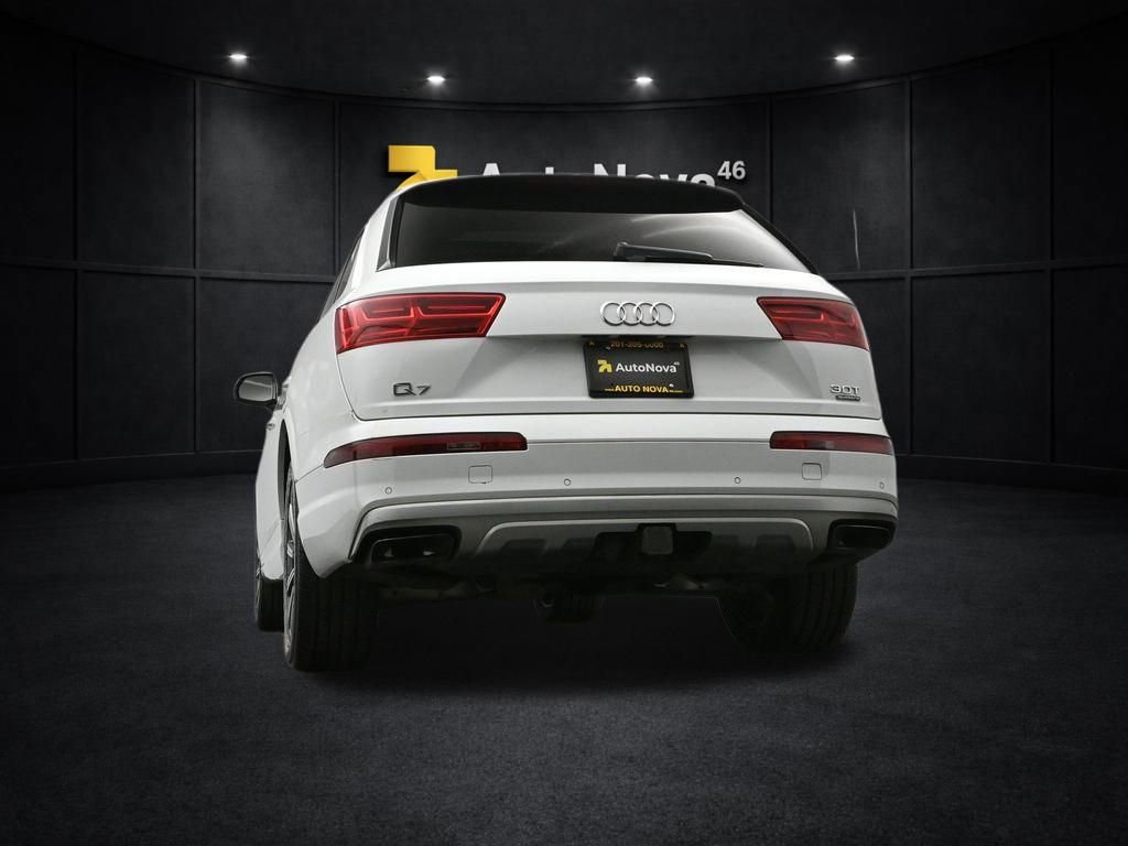 Used 2018 Audi Q7 3.0T Prestige image 45