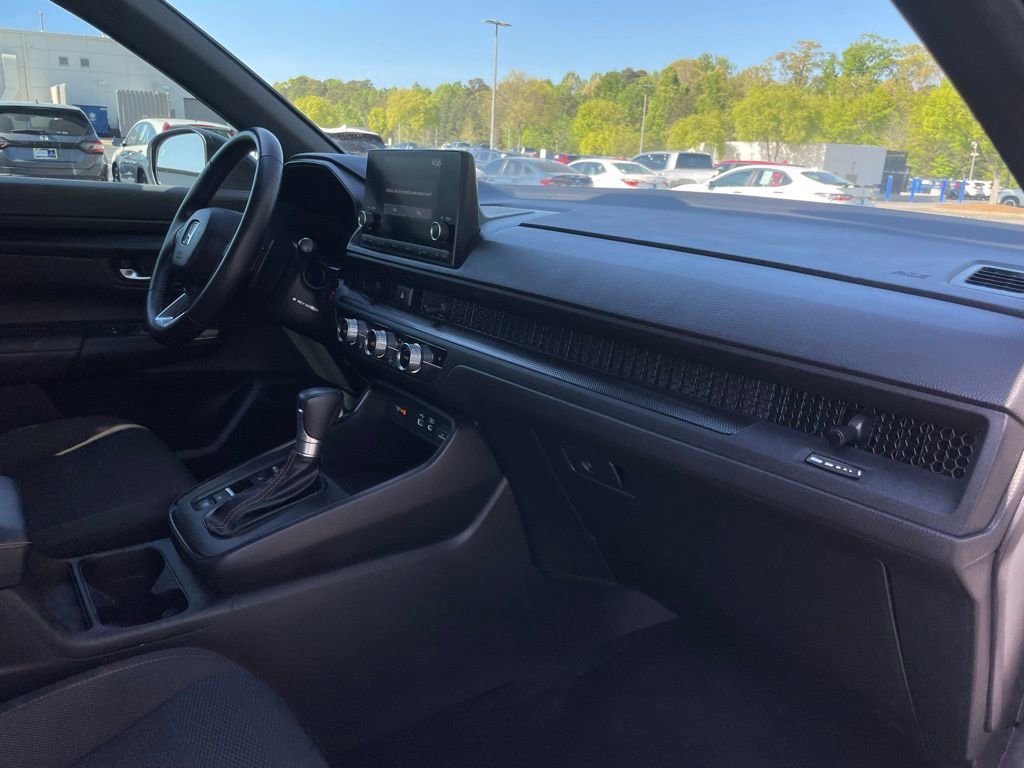 Certified 2025 Honda CR-V Sport image 32