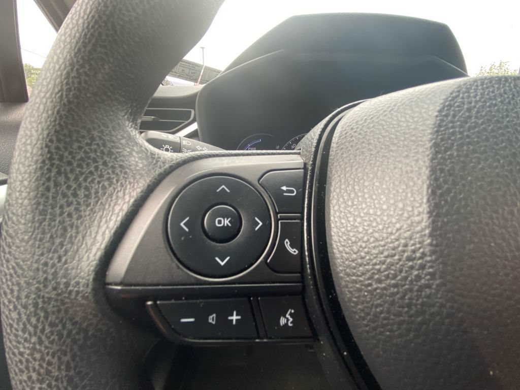 Used 2024 Toyota RAV4 XLE w/ Convenience Package AWD/4WD image 18