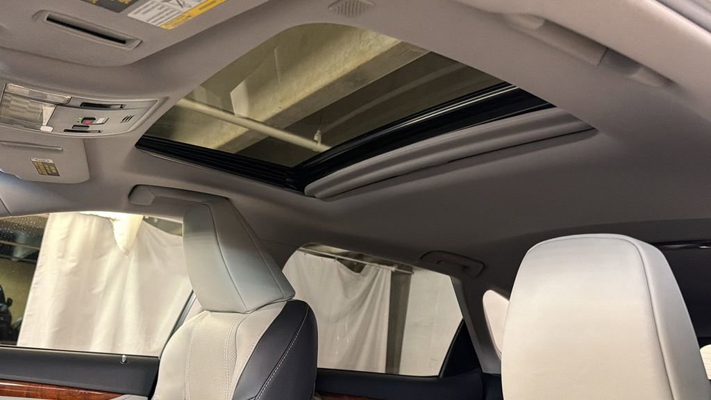 Used 2018 Lexus RX 350L AWD image 6