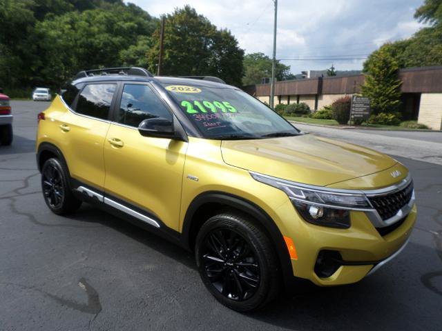 Used 2022 Kia Seltos Nightfall Edition AWD/4WD image 1