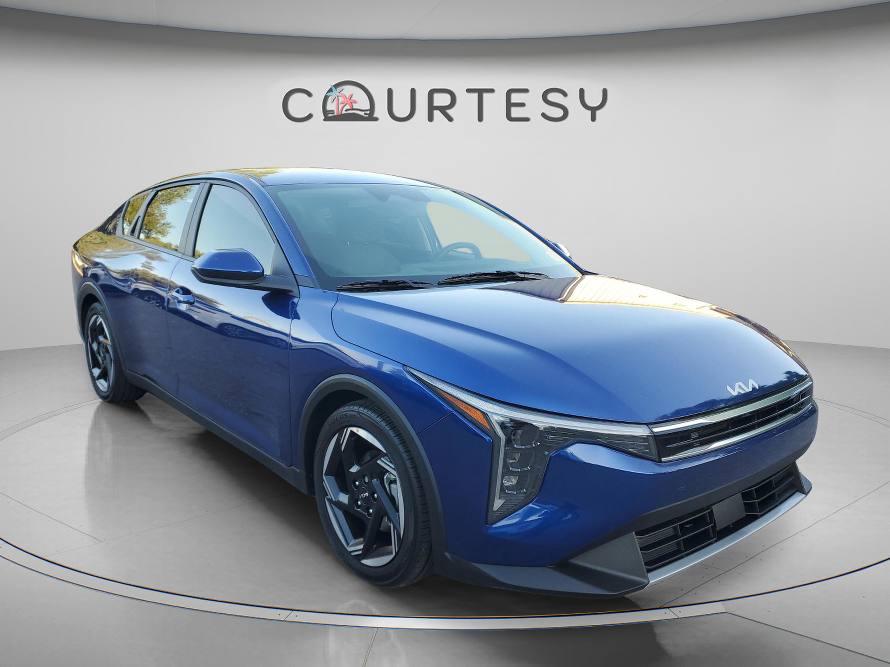 Certified 2025 Kia K4 EX FWD image 5