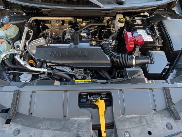 Used 2024 Nissan Rogue S AWD/4WD image 28