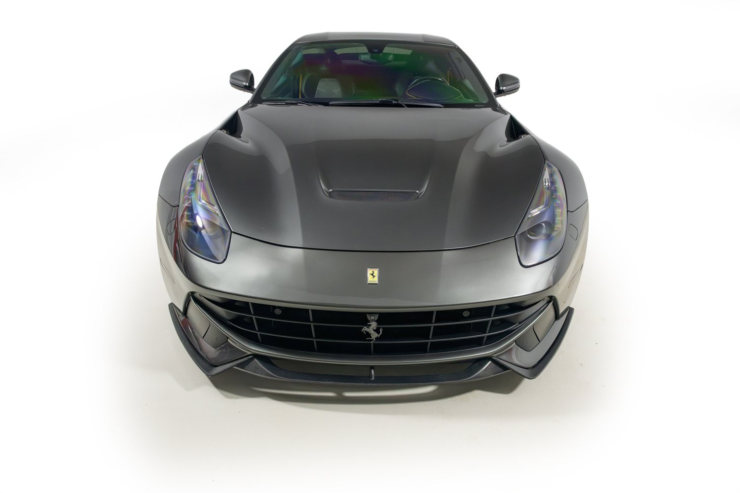 Used 2016 Ferrari F12 Berlinetta RWD image 10