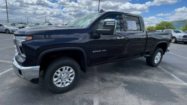 Used 2024 Chevrolet Silverado 2500 LTZ AWD/4WD image 6