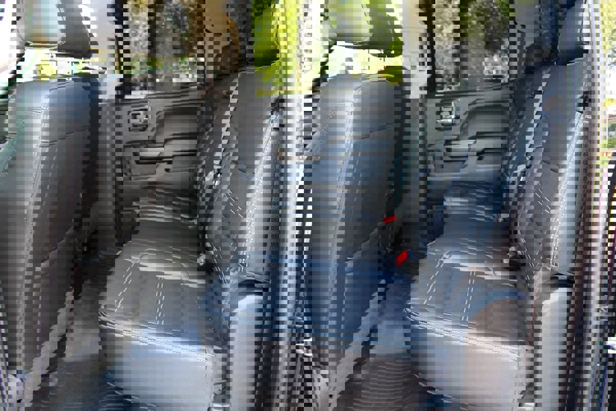 Used 2018 GMC Sierra 1500 Denali w/ Denali Ultimate Package image 11