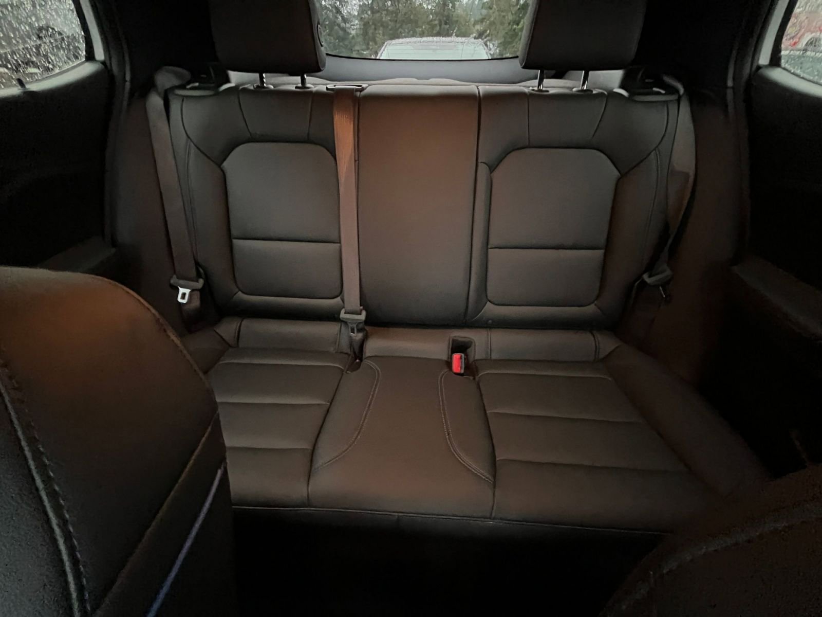 Used 2025 Buick Envista Sport Touring image 39